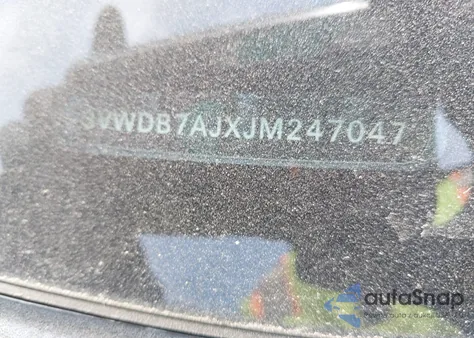 2018 Volkswagen Jetta 1.4T Se/1.4T Wolfsburg Edition z USA, uszkodzony, nr VIN 3VWDB7AJXJM247047